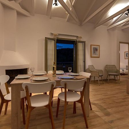 Kosyforema Villas Gialova Bagian luar foto