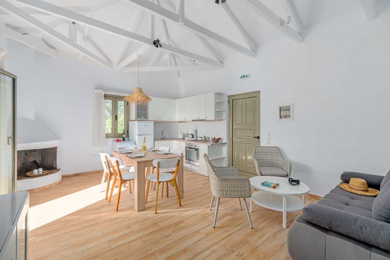 Kosyforema Villas Gialova Bagian luar foto